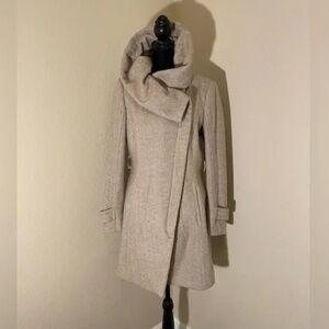 Zara Wool beige Tan Cream Ivory Neutral Coat Lapel Collar Medium